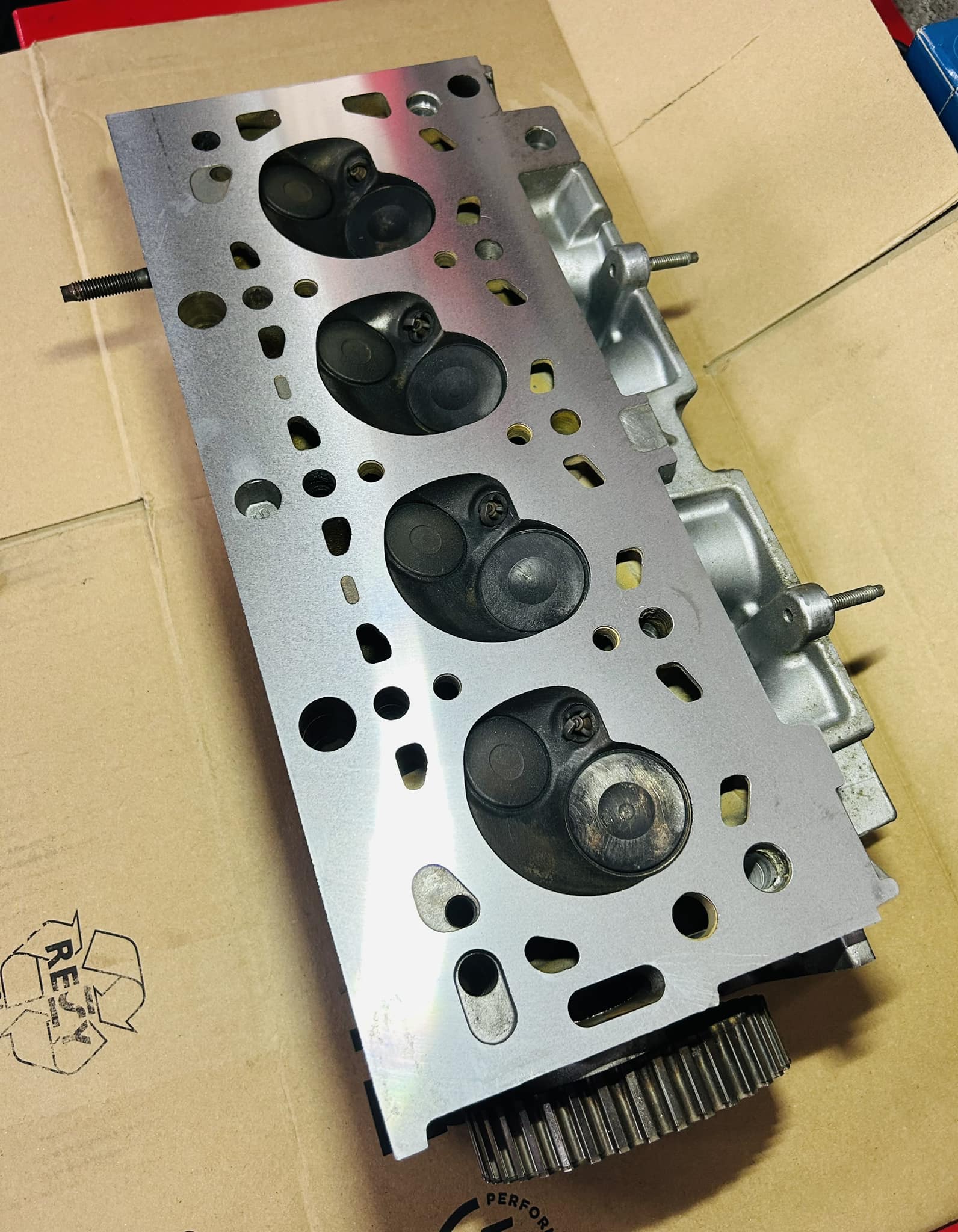 Culasse rectifiée avec soupapes neuves